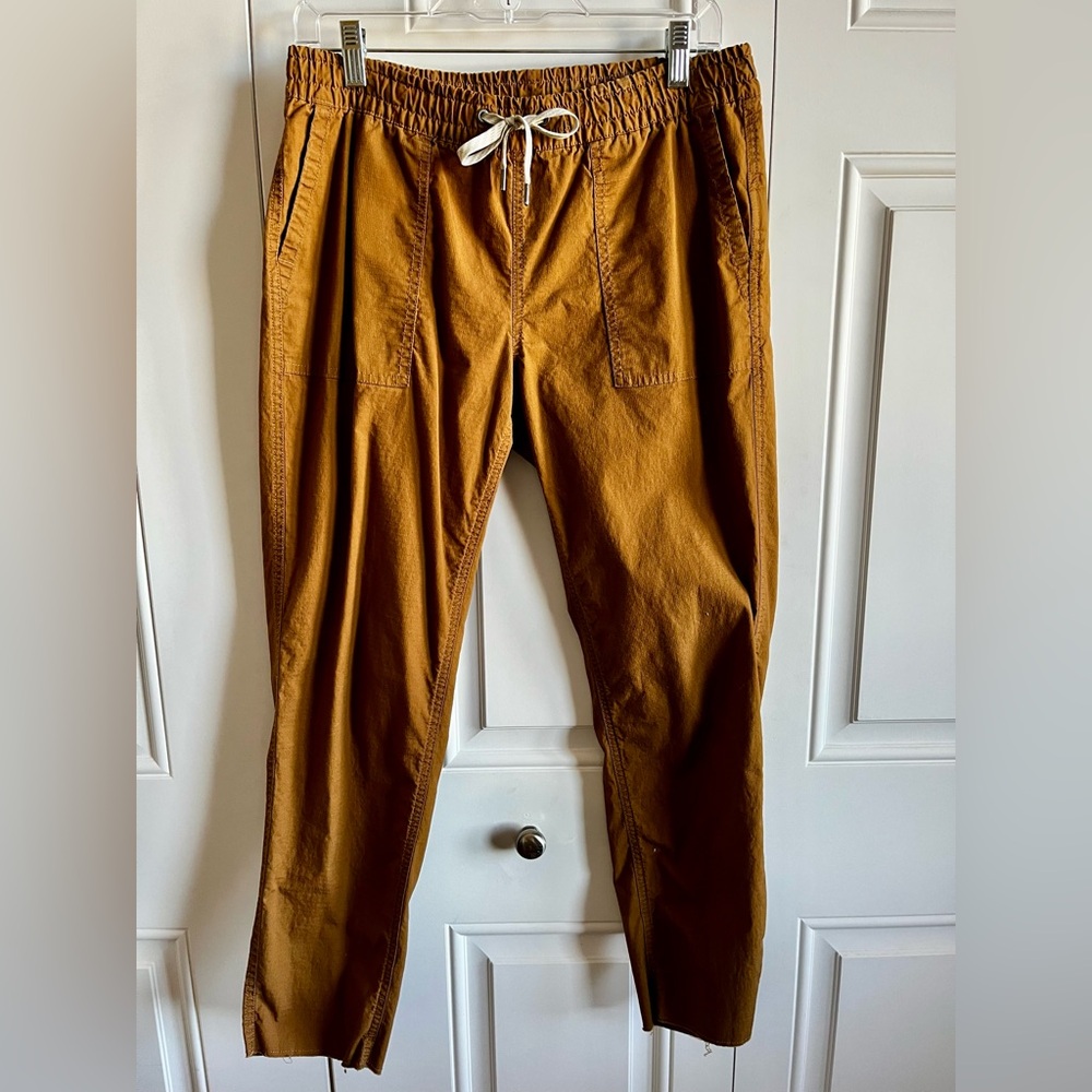 Vuori Vintage Ripstop women’s pants, size Small.